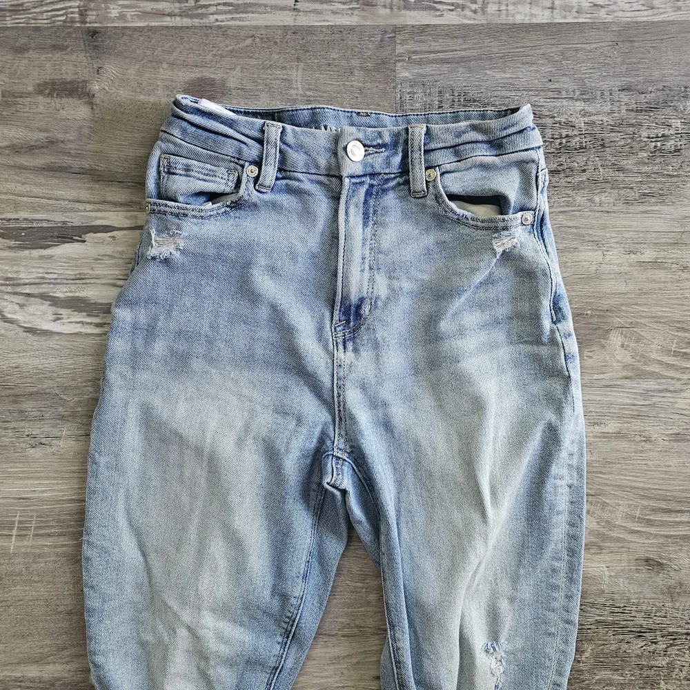 American Eagle Outfitters Stretch High Rise Curvy Mom Jean Size O